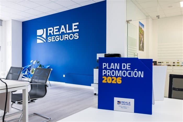 Recepción de la oficina de seguros Reale en Pontevedra